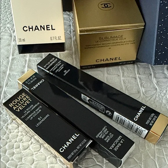 Chanel Gift bag , box, Camelia flower, ribbon. Decorative Set - Picture 4 of 13